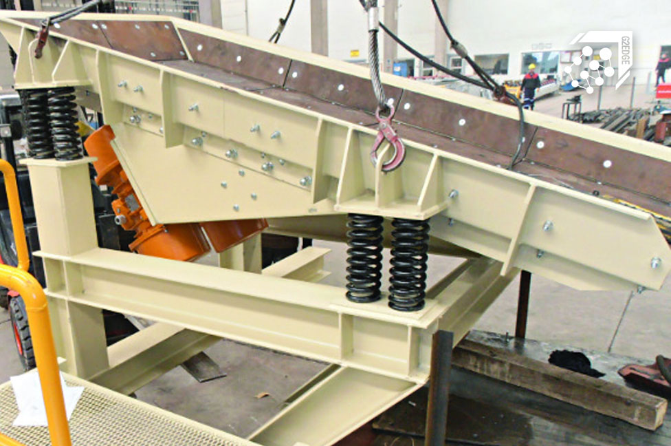 Vibrating Feeders for Consistent Material Flow in industrial Processes